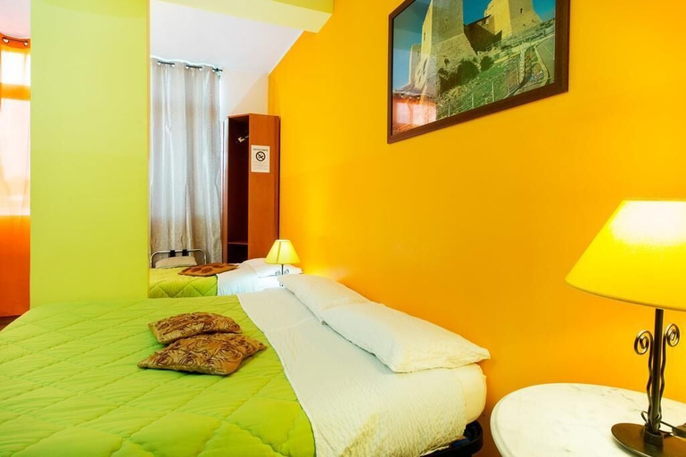 Bedroom 3, Affittacamere Aiosardegna, Cagliari