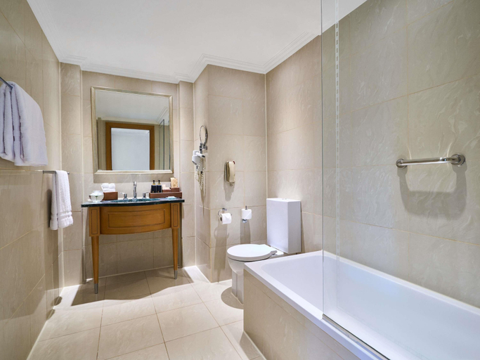 Bathroom 5, Swissôtel Sharm El Sheikh All Inclusive Collection, Sharm el-Sheikh