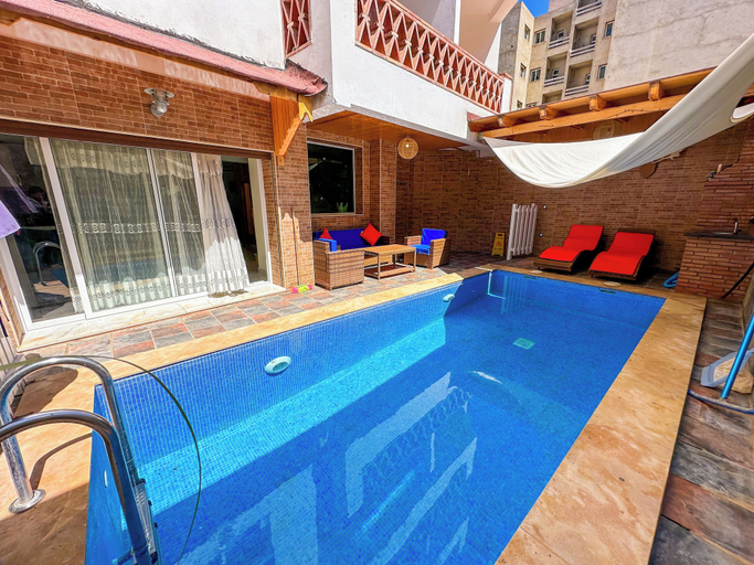 Sport & Beauty 2, Luxury duplex with private pool-Sea view, Tétouan