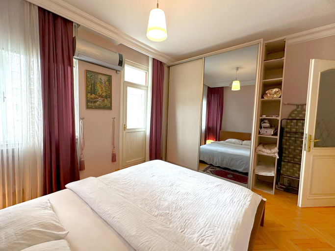 Bedroom 4, Cozy Apartment in Kadıkoy Baghdad Avenue, Kadıköy