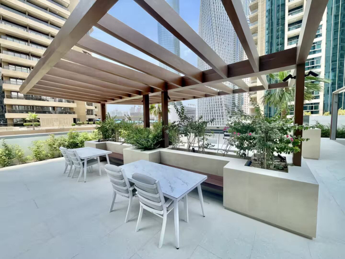 Rooftop terrace, LIV Maria Apartments- Dubai Marina, Dubai