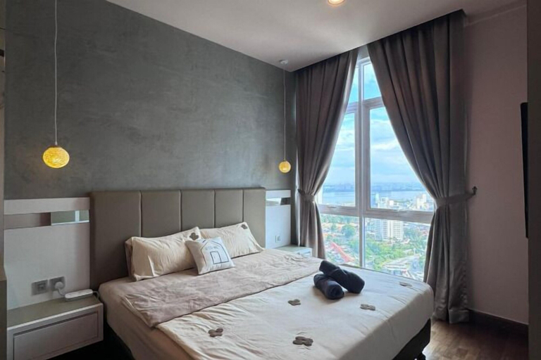 Room 3, Paragon Suites @ CIQ L26 By UCome Homestay, Johor Bahru