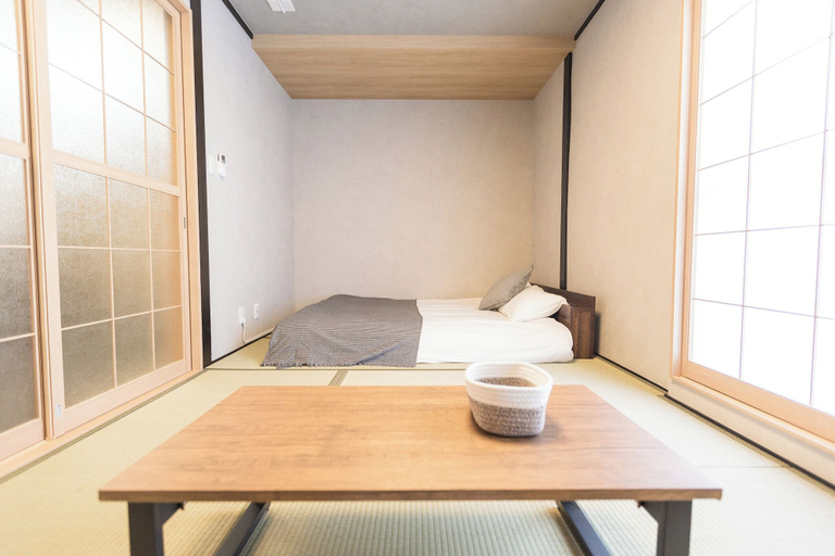 Room 3, b&Kuromon, Osaka