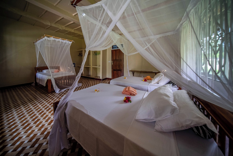 Bedroom 2, MEREMETA LODGE, Mafia