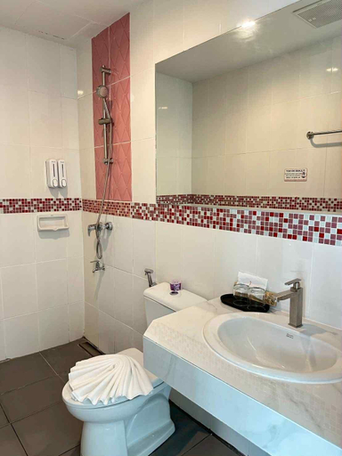 Bathroom 4, Jellyfish Residence Patong, Phuket Island