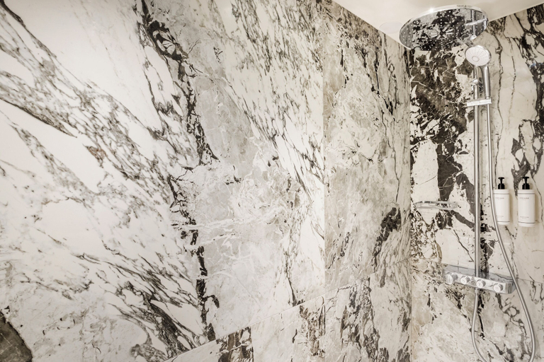 Bathroom 2, Merveil Luxury Suite - Bvd Saint Denis, Paris