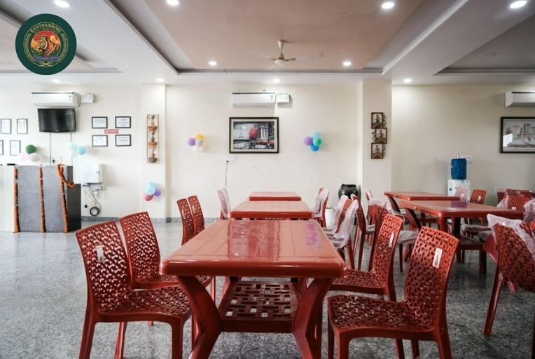 Restaurant, Ranthambore Hotel and Restaurant, Jaipur