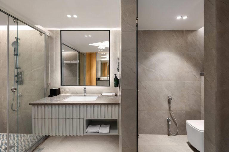 Bathroom 4, Ramada Encore By Wyndham Rajbagh Srinagar, Srinagar