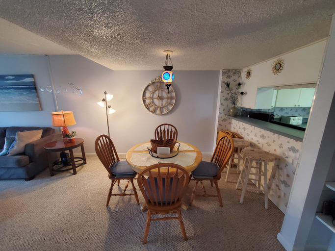 Others 5, Tradewinds 151, Saint Johns