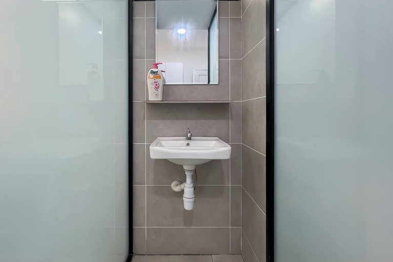 Bathroom 4, DK Impian Luxury Condominiums Smarthome, Shah Alam