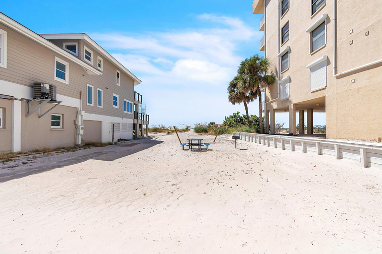 Beach 3, John's Pass-time Beach Cottage #1 and #2, Pinellas