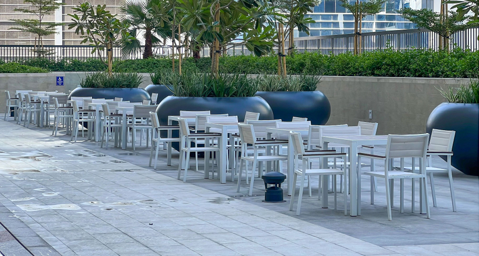 Food & Drinks, KeyRock Living - Dubai Skyline, Dubai