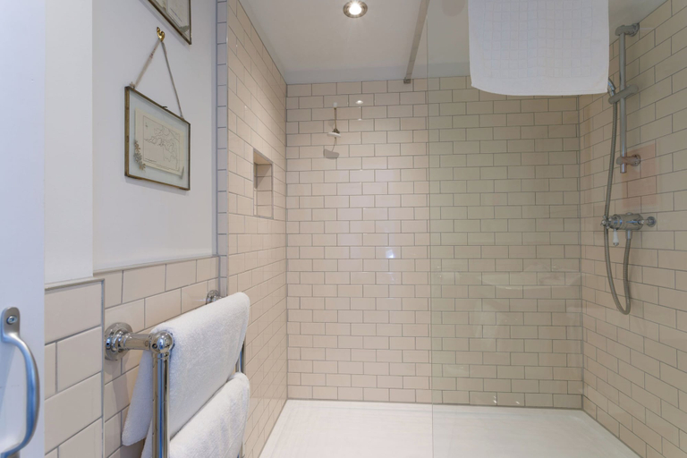 Bathroom 3, The Boathouse, Bath and North East Somerset