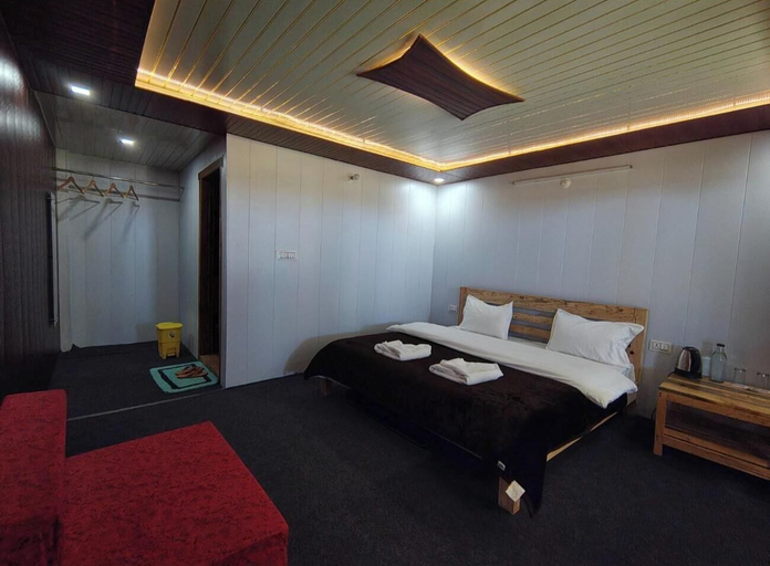 Room 3, LeafWalk Resort, Uttarkashi