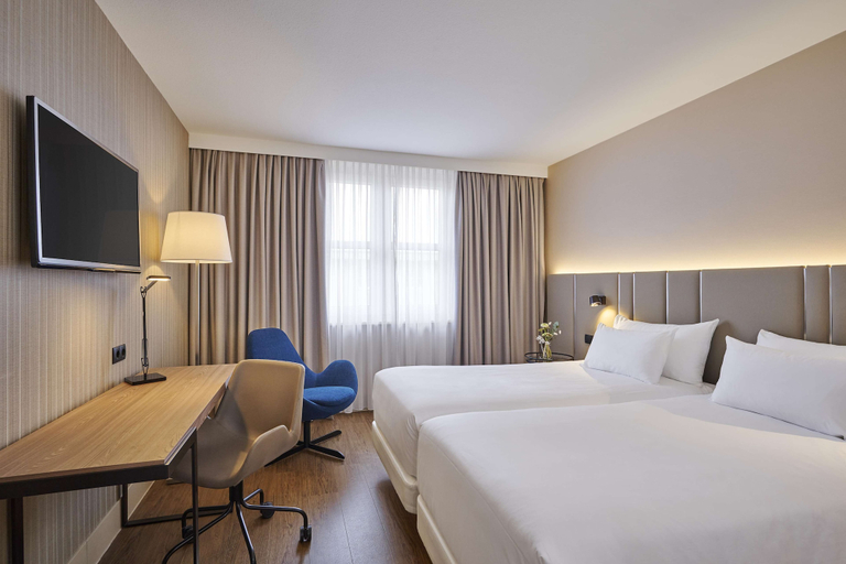 Bedroom 5, NH Frankfurt Airport, Groß-Gerau