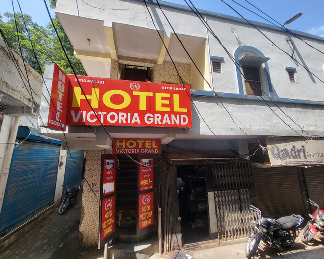 Front of property, Hotel Victoria Grand, Bareilly