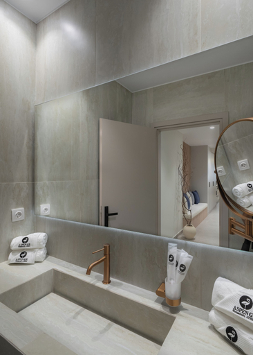 Bathroom 3, Monastiraki Hotel Apartments, Attica