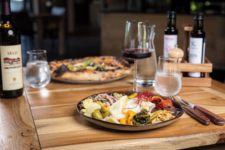 Restaurant 4, Carpe Solem Kaprun Apartments by ALPS RESORTS, Zell am See