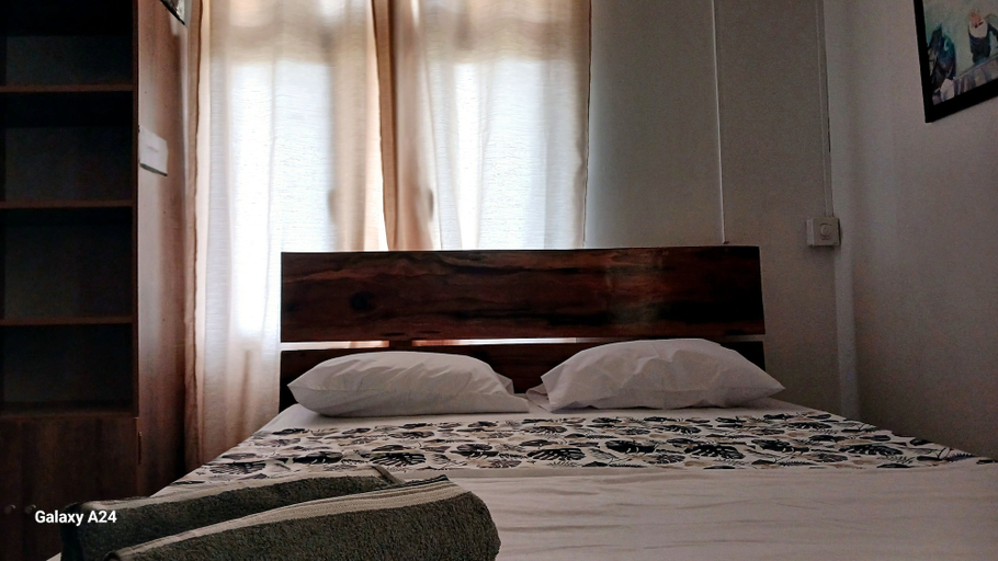 Bedroom 2, ENTRE VALLEE