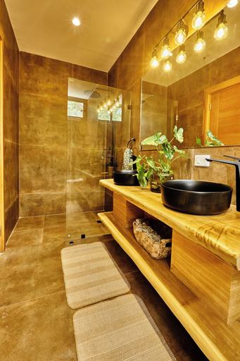 Bathroom 2, Villa Aurora, Santa Bárbara de Samaná