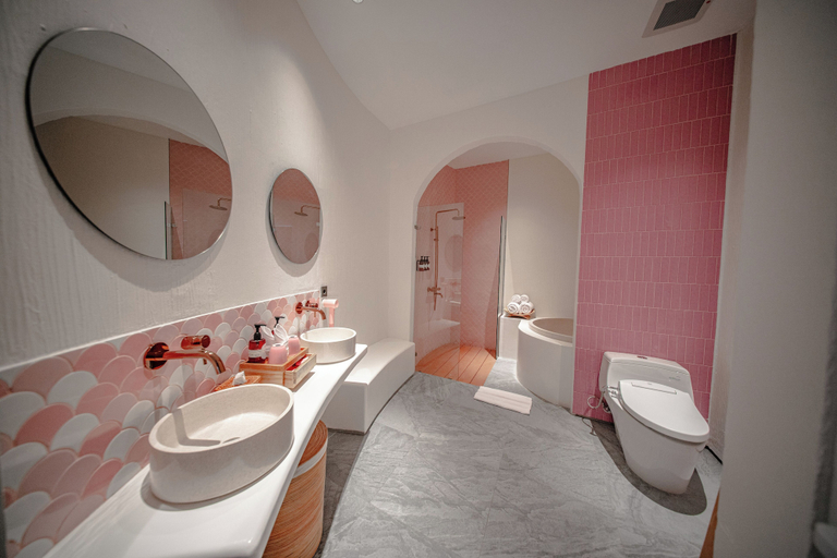 Bathroom 5, 69 Resort & Beach Club by Loccal Collection, Labuan Bajo, West Manggarai