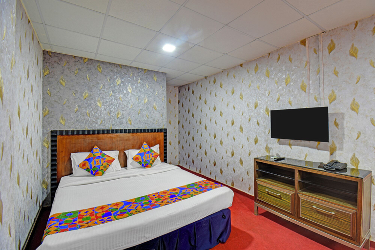 Room 5, Fabexpress Jayraj Executive, Pune