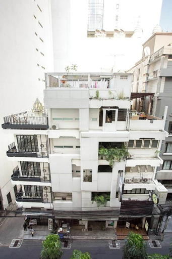 Exterior & Views 4, Qilombo Hostel Silom, Bang Rak