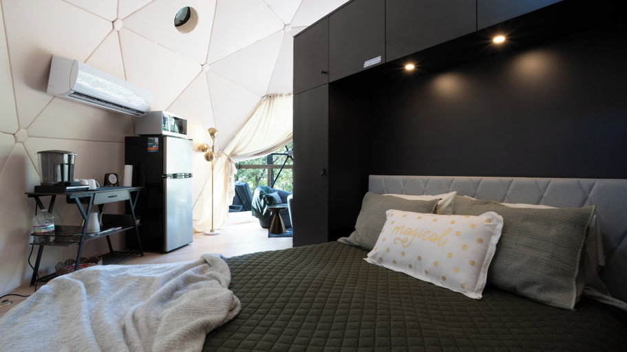 Bedroom 3, Falling Stars at Bull Shoals Lake, Marion