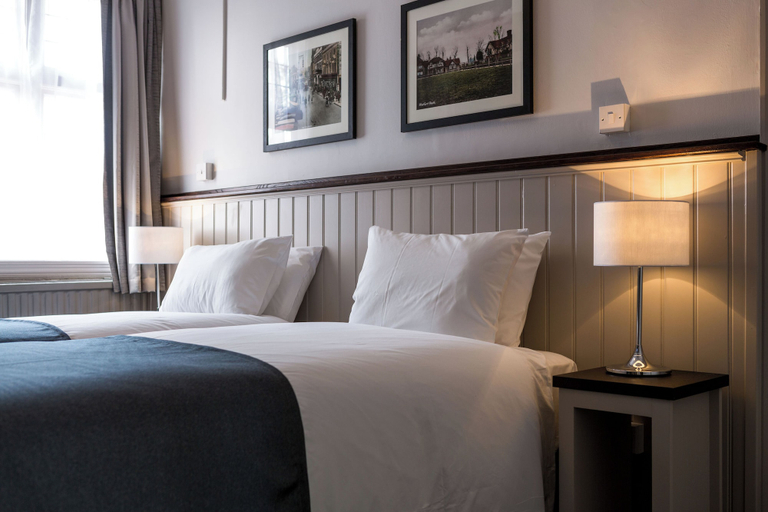 Bedroom 2, Southern Cross, Hertfordshire