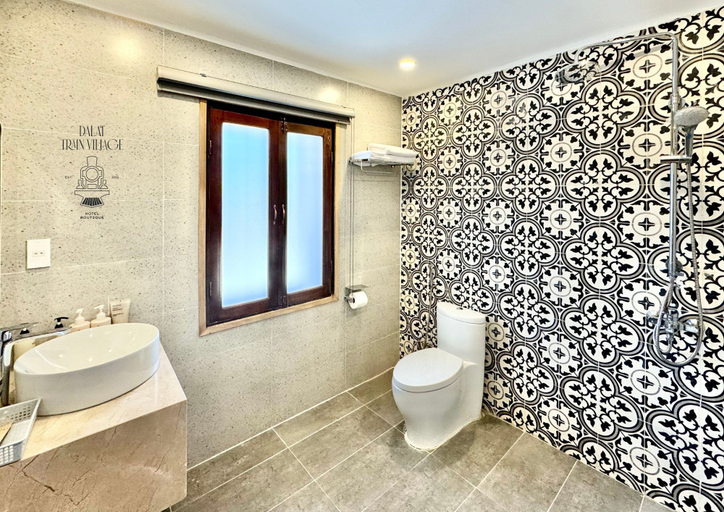 Bathroom 3, Dalat Train Village, Đà Lạt