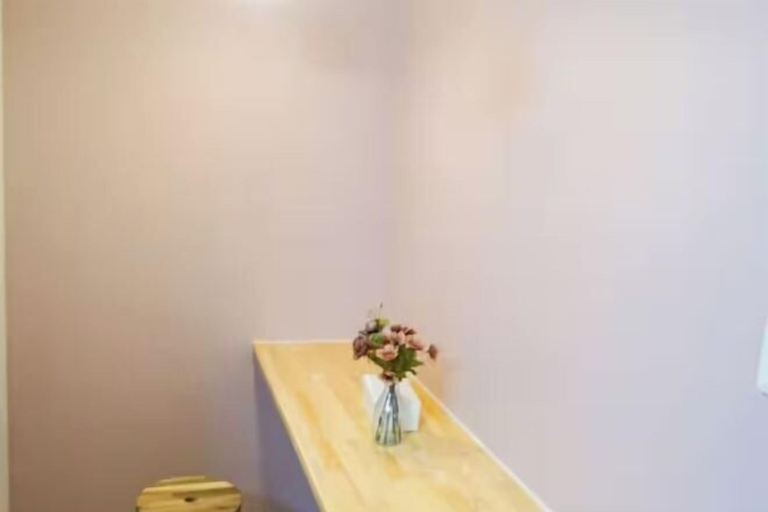 Room 5, Shinkenmomotani, Osaka