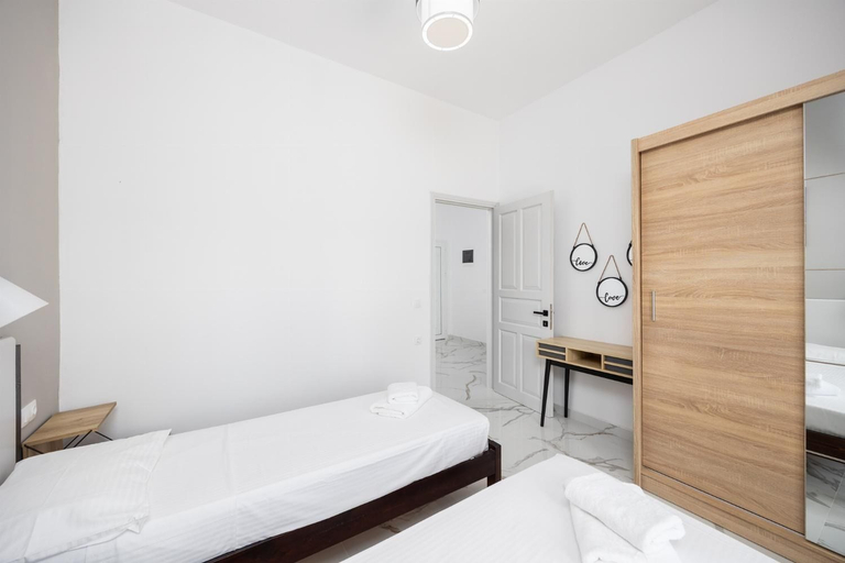 Bedroom 3, Kosmas Apartments, Ionian Islands