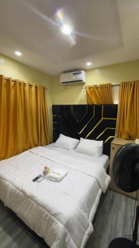 Room 5, Oviation Hotels and Suites, Ikeja