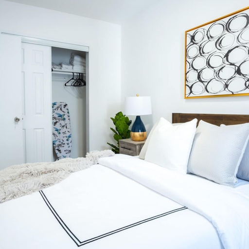 Room 3, 49-4a Prime Midtown Newly 2BR WD, New York