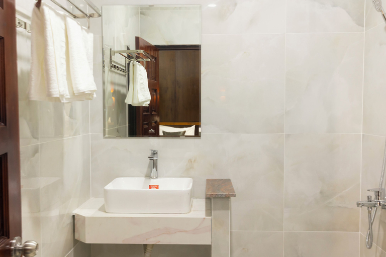 Bathroom 4, Atana Saigon Boutique Hotel II, District 12
