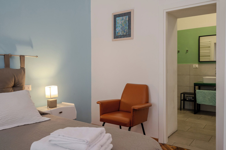Bedroom 4, DA NOI A TRIESTE, Trieste