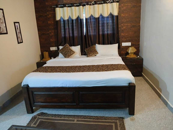 Room 5, The Palash Vann Resort, Seoni