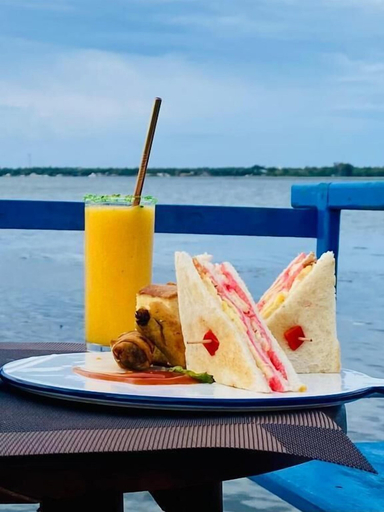 Food & Drinks 5, Oruwa Boutique Villas, Pothuvil