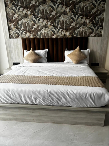 Room 5, Hotel La Serene, Agra