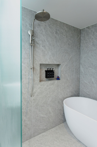 Bathroom 3, Bayside Geelong Hotel & Apartments, an Ascend Collection Hotel, Geelong