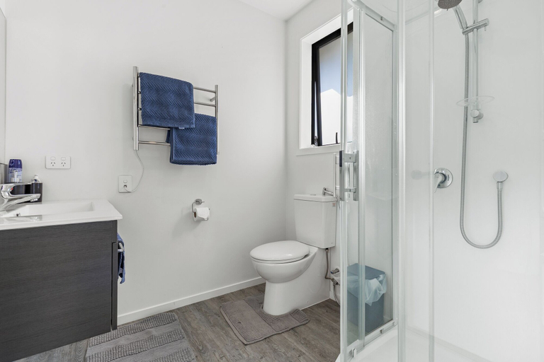 Bathroom 3, Blenheim Accommodation, Marlborough