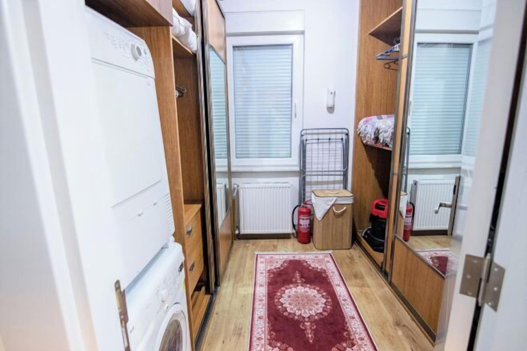 Others 3, Gorgeous Two Bedroom Apartment - Roya, Beyoğlu