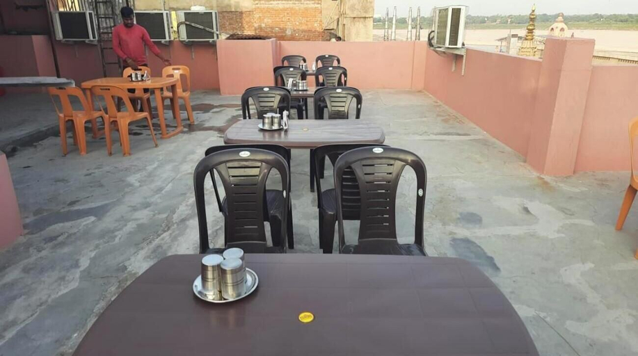 Food & Drinks, Sankatha Guest House, Varanasi