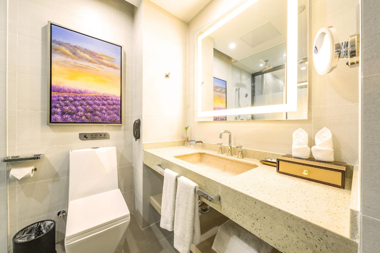 Bathroom, Lavande Hotels Qingxu Wenyuan Road, Taiyuan