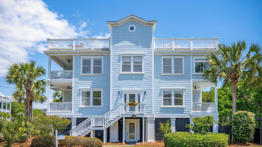 Exterior & Views 1, 3800 Cameron Boulevard Avantstay Pool, Ocean Views, Deck, Charleston