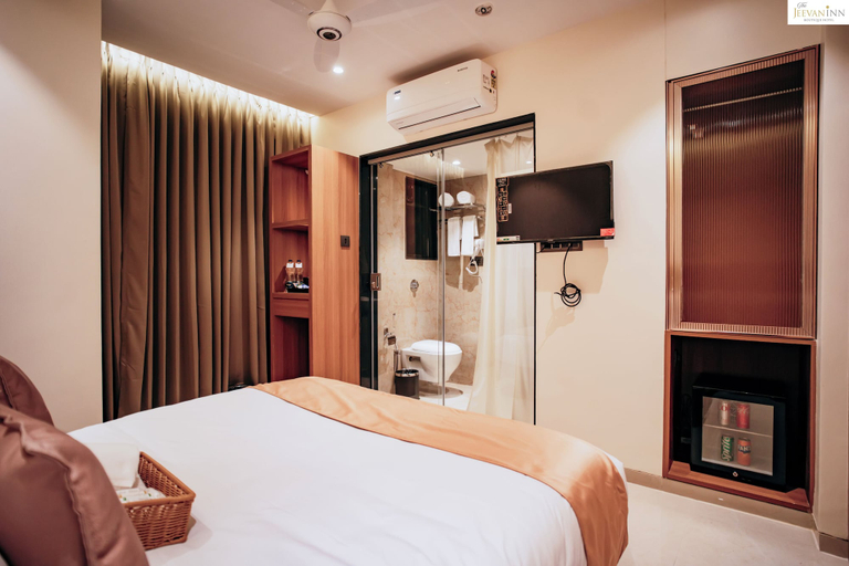 Room 5, The Jeevan Inn, Ahmadnagar