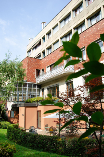 Exterior & Views 2, Hotel Tiziano, Milano