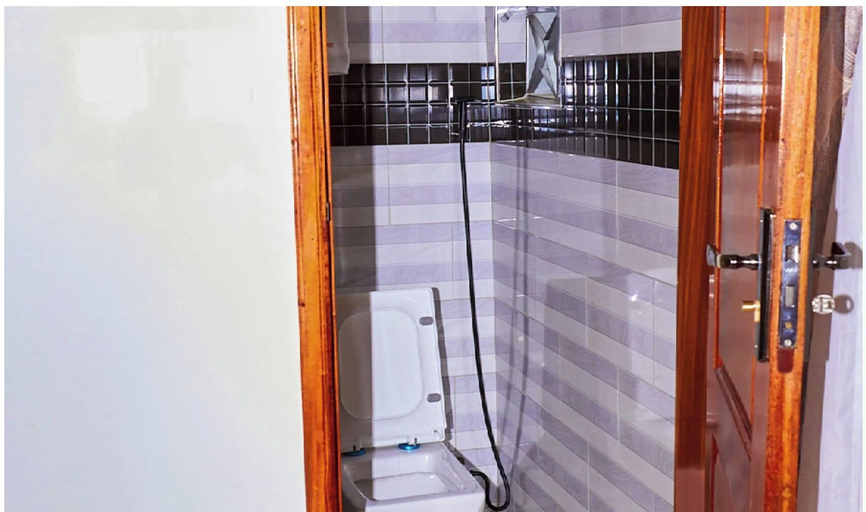 Bathroom, ELITE PEAK HOTEL, Bukonjo
