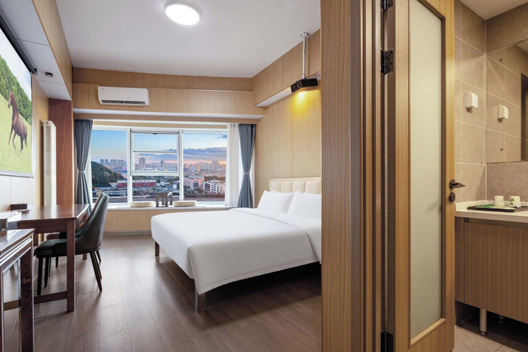 Room 2, Wonderful Beginning, Tai'an