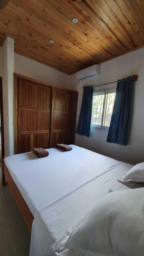 Room, Jardin fleuri de Lety, Diana